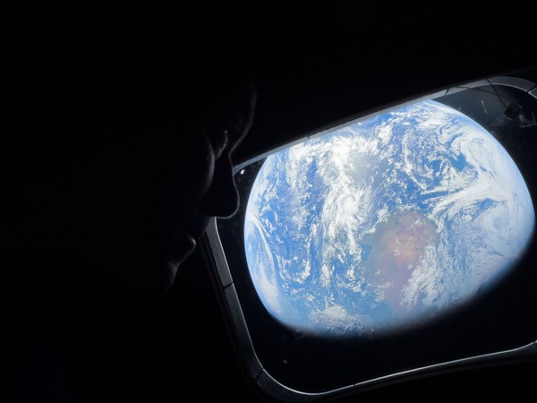 NASA divulga imagens inéditas da Terra feitas por astronautas a caminho da Lua