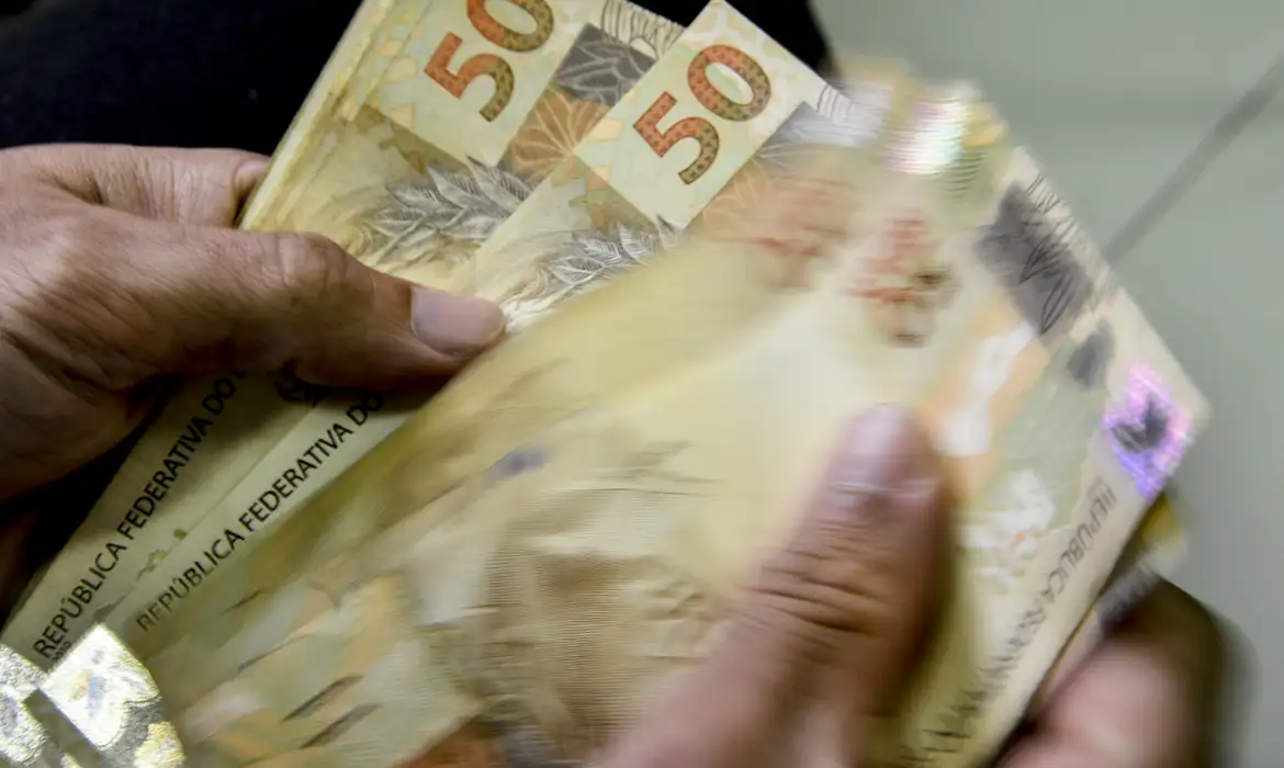 CAIXA COMEÇA PAGAMENTO DO BOLSA FAMÍLIA DE MAIO